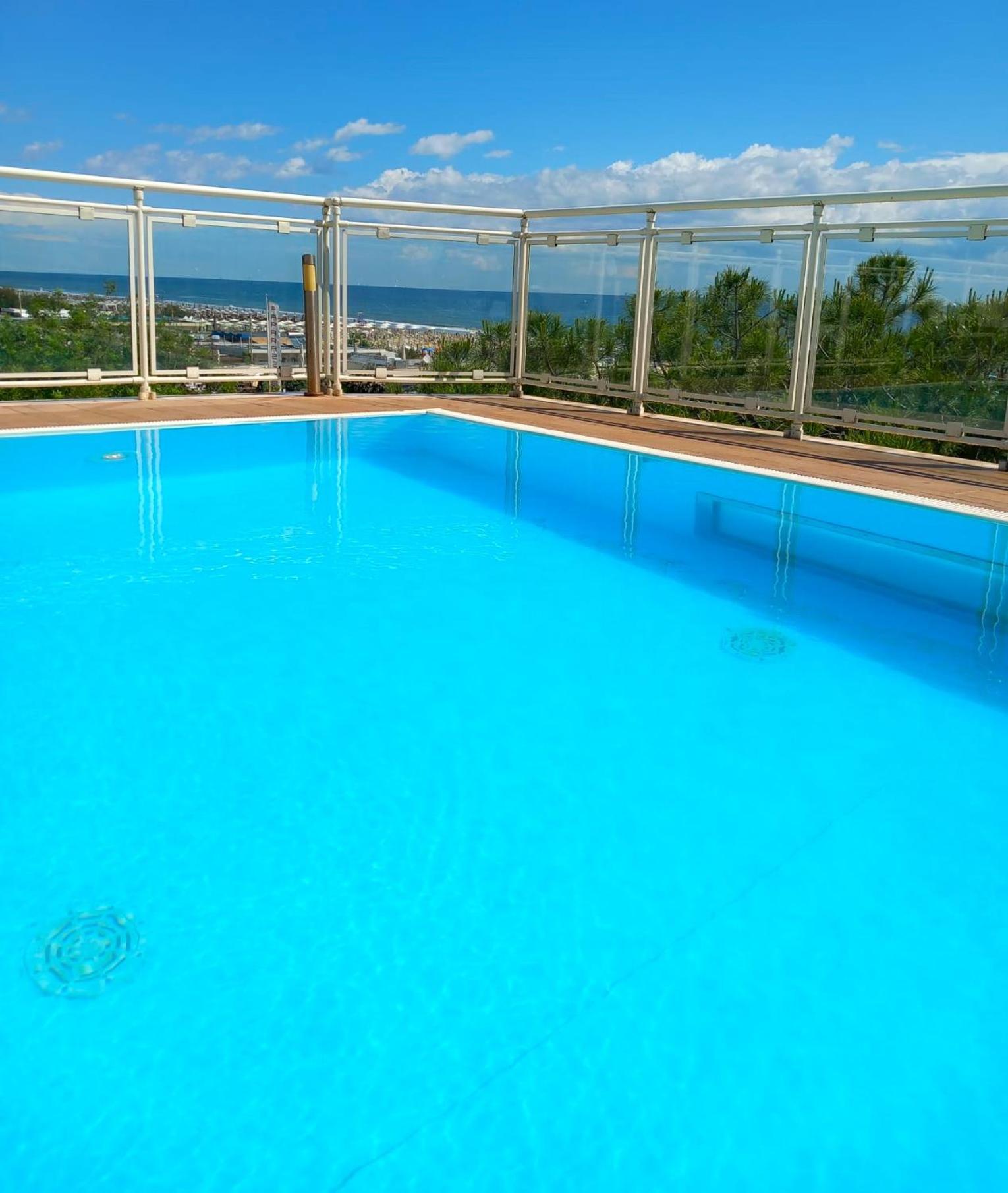 Hotel Ariella Milano Marittima Exterior foto